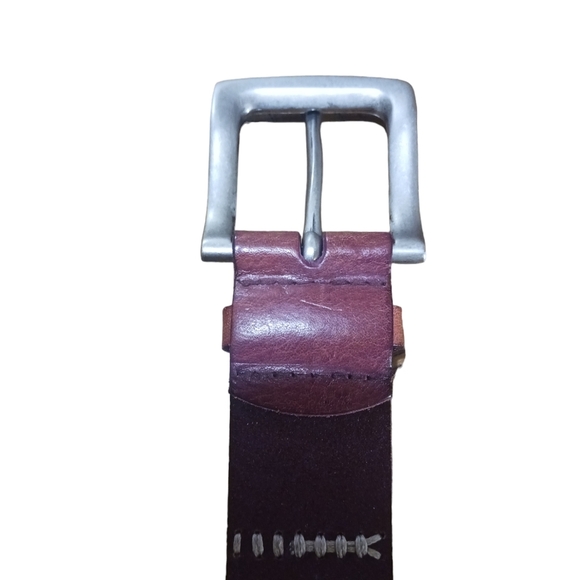 Two Genuine Leather Wonen's Belts - Picture 6 of 14